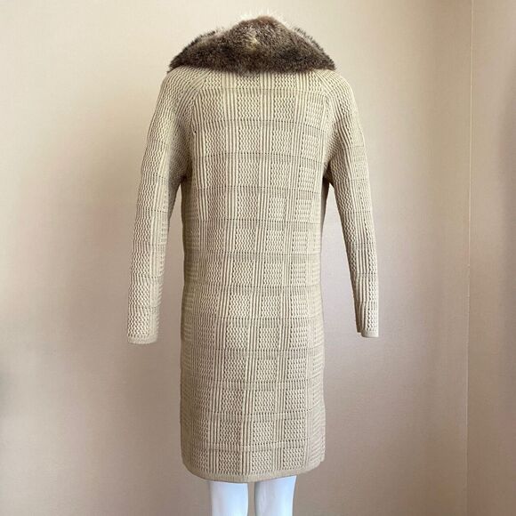 Vintage Loretta Double Button Long Knitted Tan Coat Size L w/ Animal Fur Collar - Picture 2 of 10